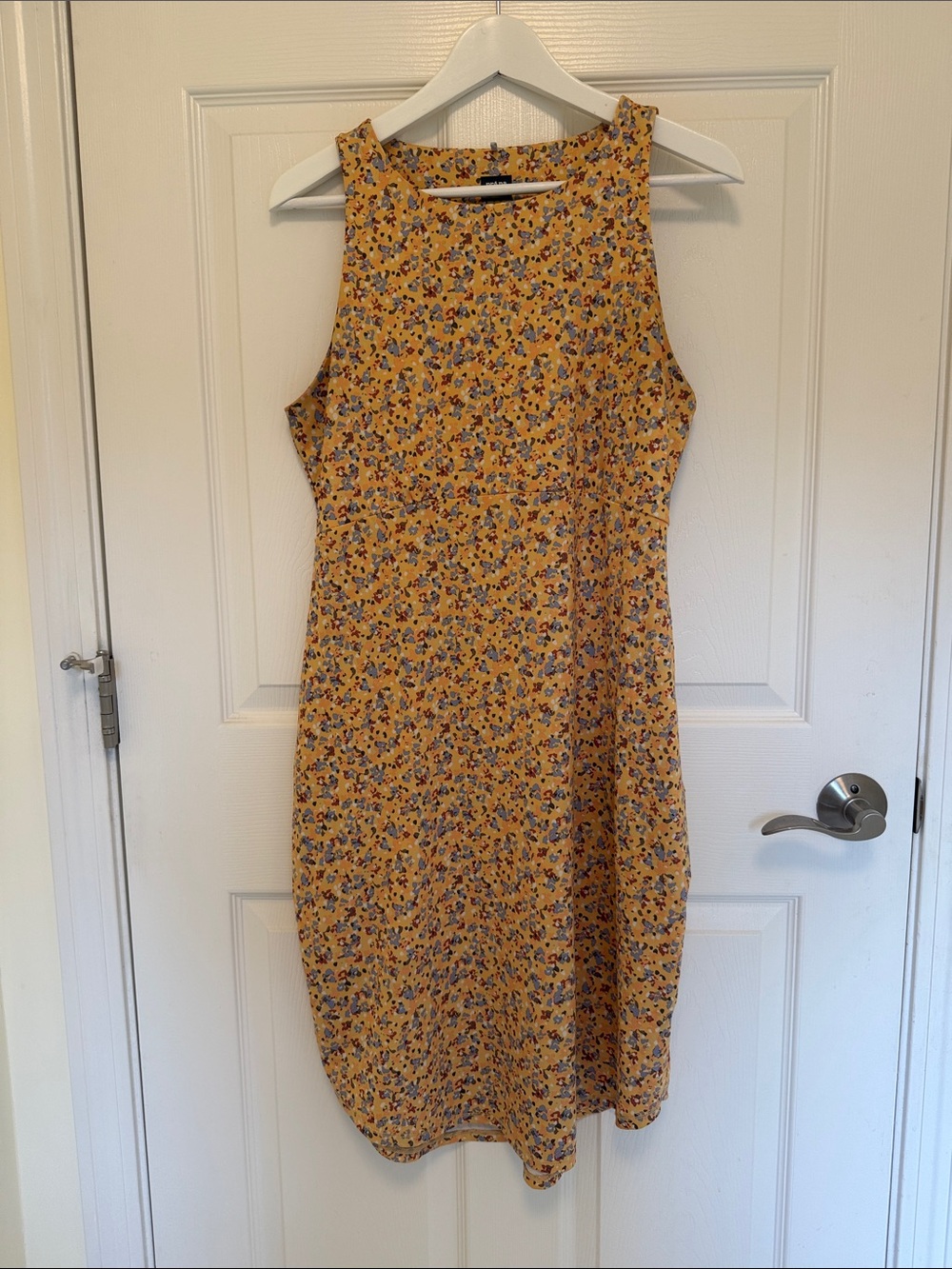 Sleeveless Floral Print Yellow Athletic Dress